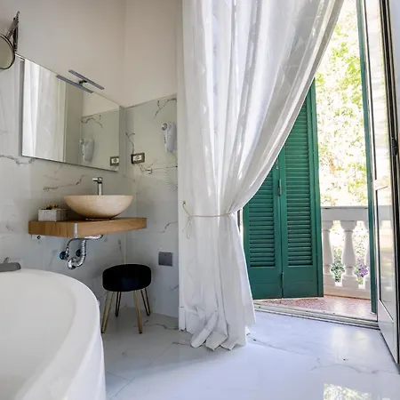 Antica Dimora Deluxe Bed & Breakfast