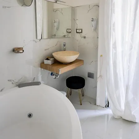 Antica Dimora Deluxe Bed & Breakfast Naples